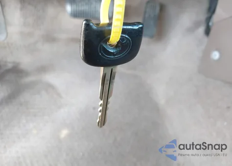 2000 Toyota 4Runner Sr5 V6 from USA, damaged, VIN JT3HN86R1Y0265969